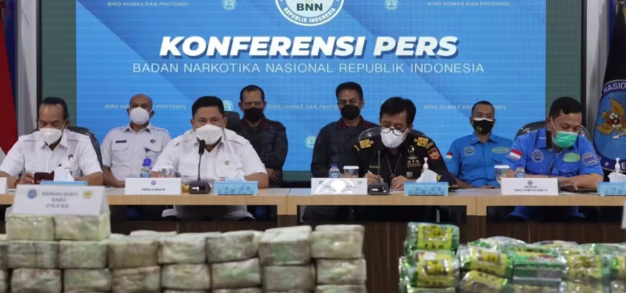 penegak hukum